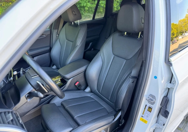 BMW X3 cena 105000 przebieg: 204000, rok produkcji 2018 z Lublin małe 742